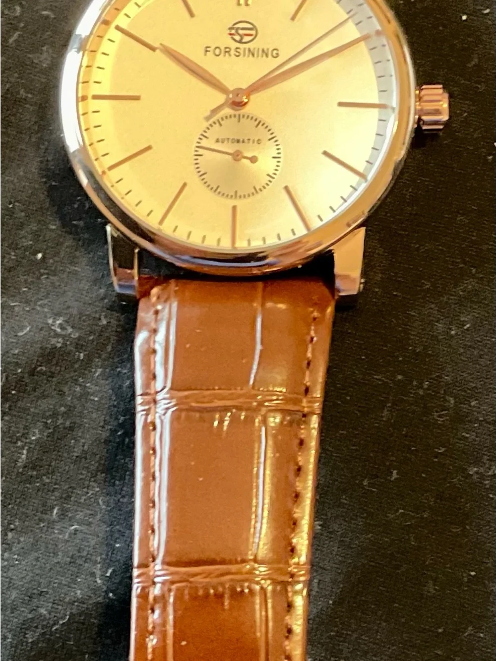 NIB AUTOMATIC Forsining Gold and Cream Dress Watch